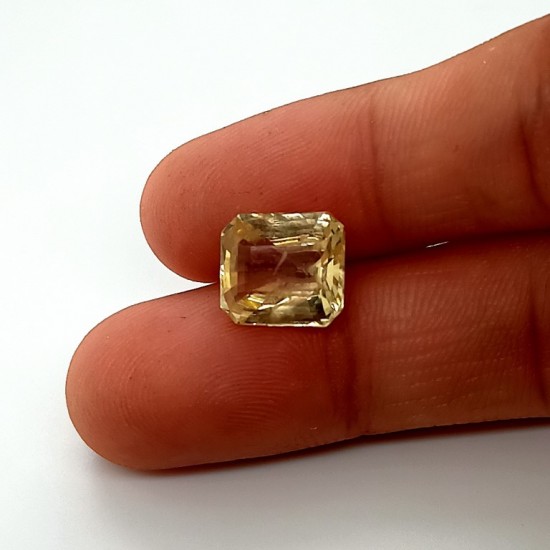 Yellow Sapphire (Pukhraj) 5.86 Ct Lab Tested